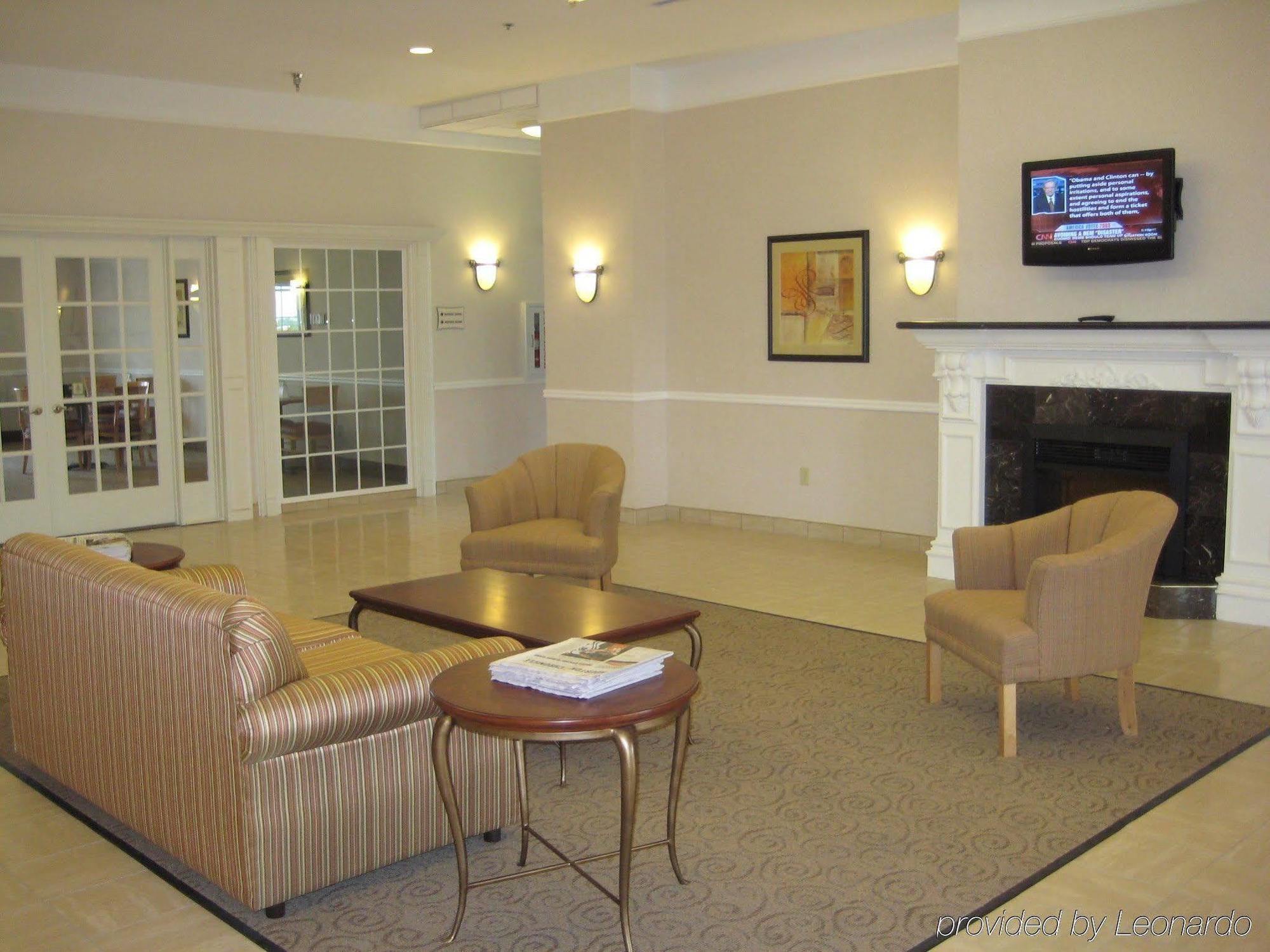 Baymont Inn & Suites Brenham Exterior photo